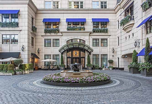 Front view of the Waldorf Astoria Chicago. 