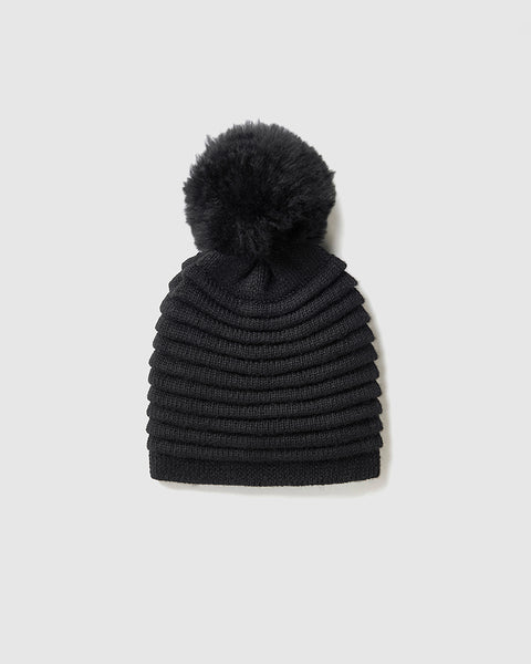 Adult Ribbed Black Hat with Fur Pompon | SENTALER