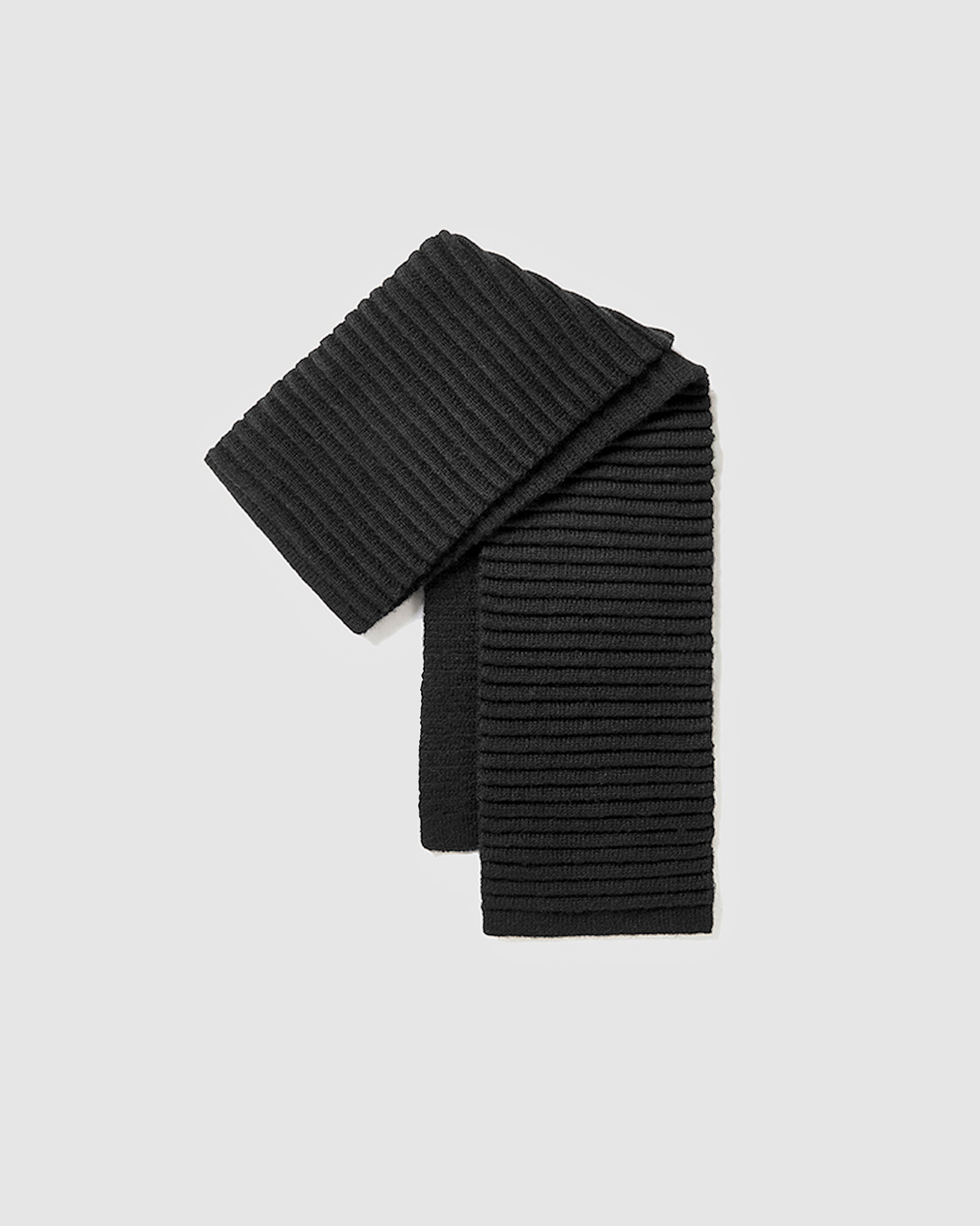 Black Ribbed Scarf Women's Baby Alpaca Ribbed Scarf - Black – SENTALER