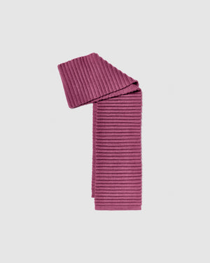 Sentaler women’s mauve pink ribbed winter scarf made of Baby Alpaca fabric displayed on a white background.