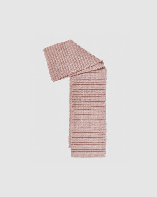 Sentaler women’s blush pink ribbed winter scarf made of Baby Alpaca fabric, displayed on a white background.