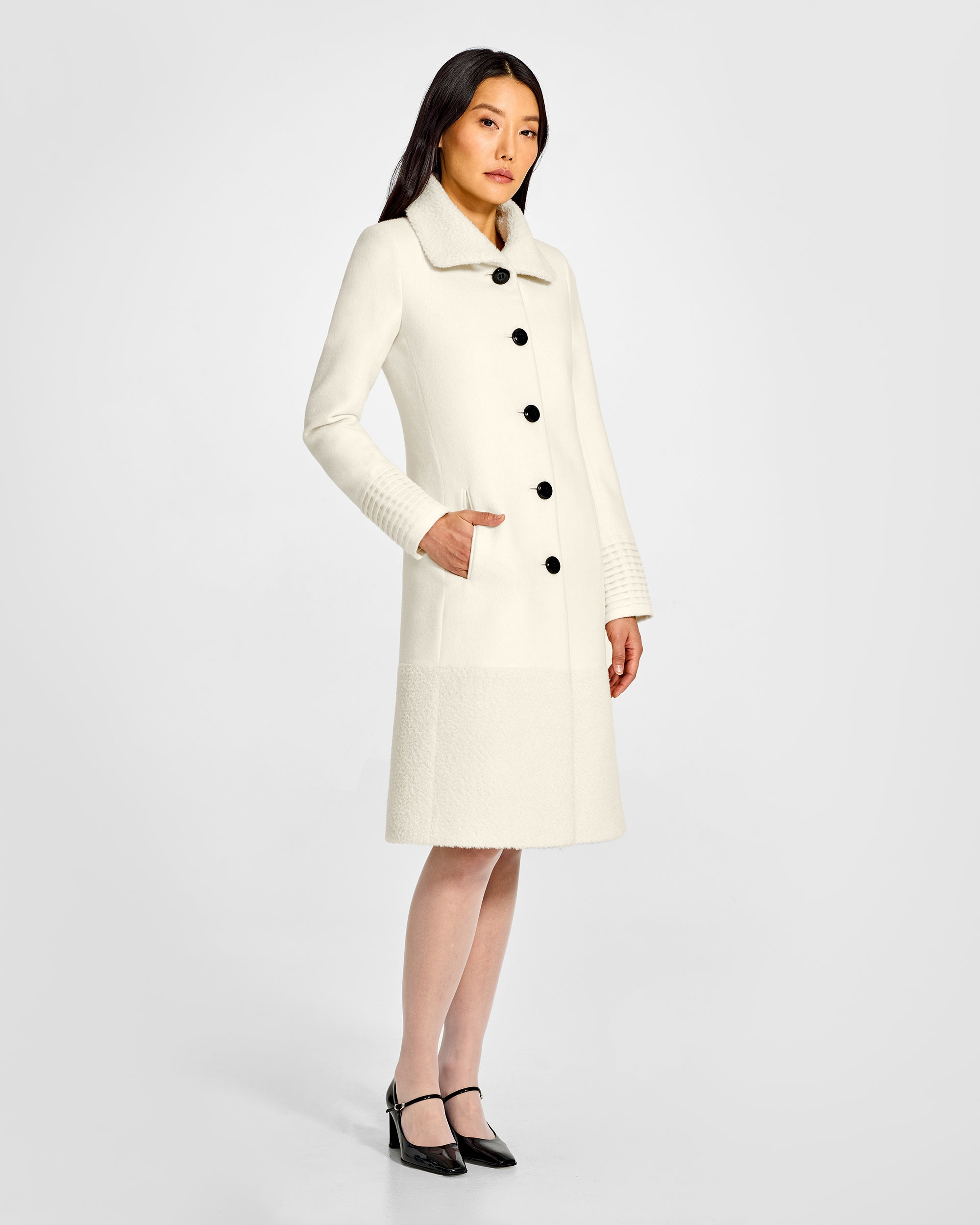 A-line Ivory Coat with Alpaca Collar and Trim | SENTALER