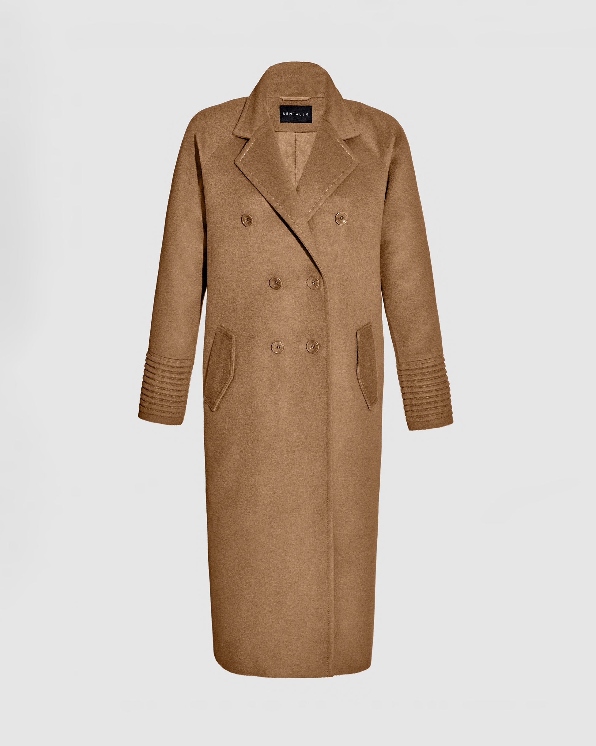 Sentaler dark camel double breasted coat made of baby alpaca wool with a notched collar, buttoned.