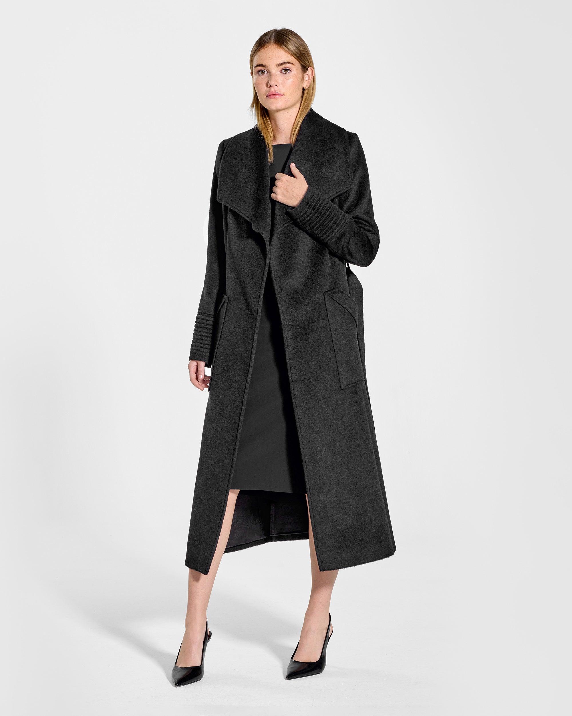 Long Wide Collar Wrap Black Coat | SENTALER