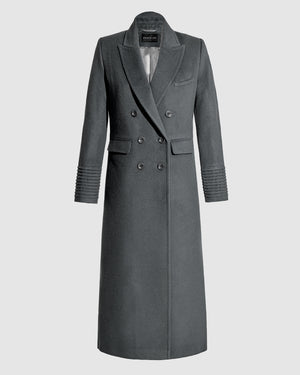 Sentaler graphite grey double breasted maxi coat made of baby alpaca wool with a peak collar, buttoned.
