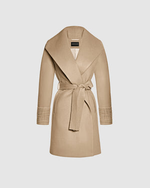 Sentaler camel long wrap coat made of baby alpaca wool with a wide collar, belted.