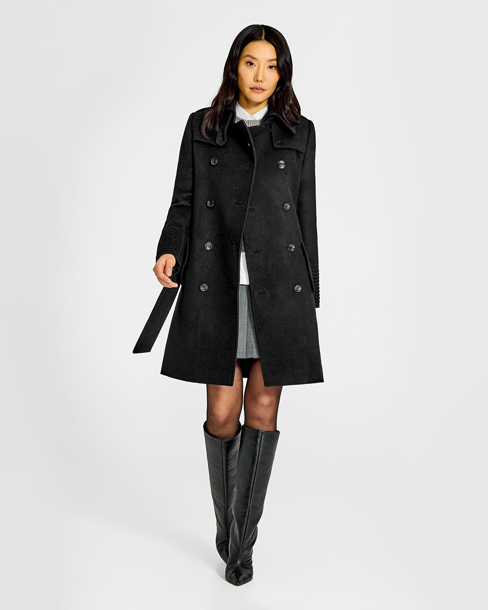 Sentaler Mid Length Trench Black Coat in Baby Alpaca wool. Seen from front open on female model.