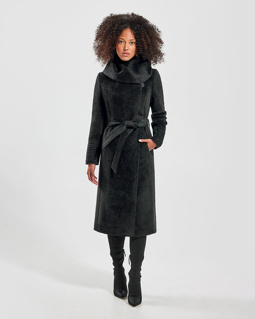 Sentaler Bouclé Alpaca Long Hooded Wrap Black Coat in Bouclé Alpaca wool. Seen from front belted on female model.