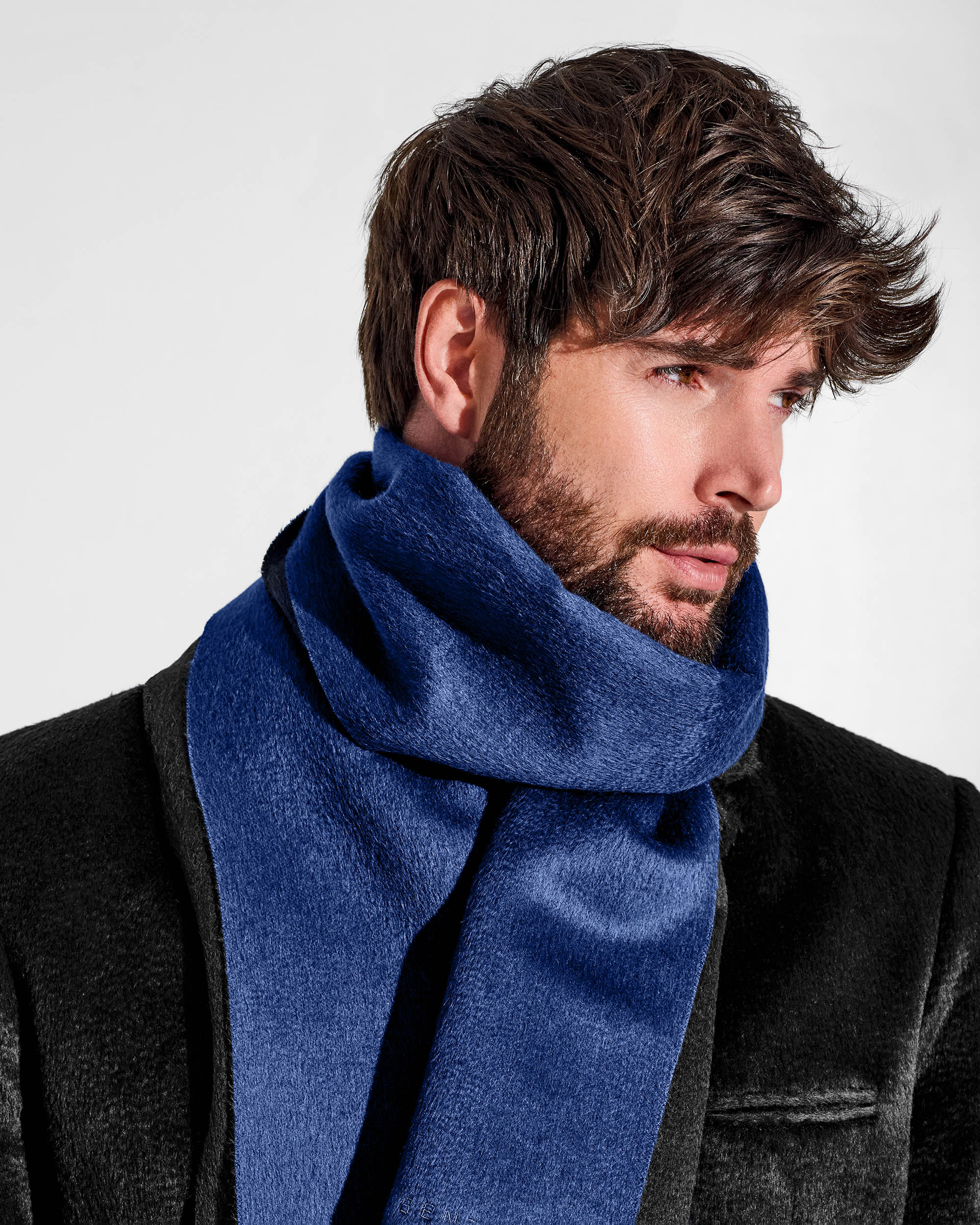 Suri Alpaca Double Sided Scarf - Black & Blue – SENTALER
