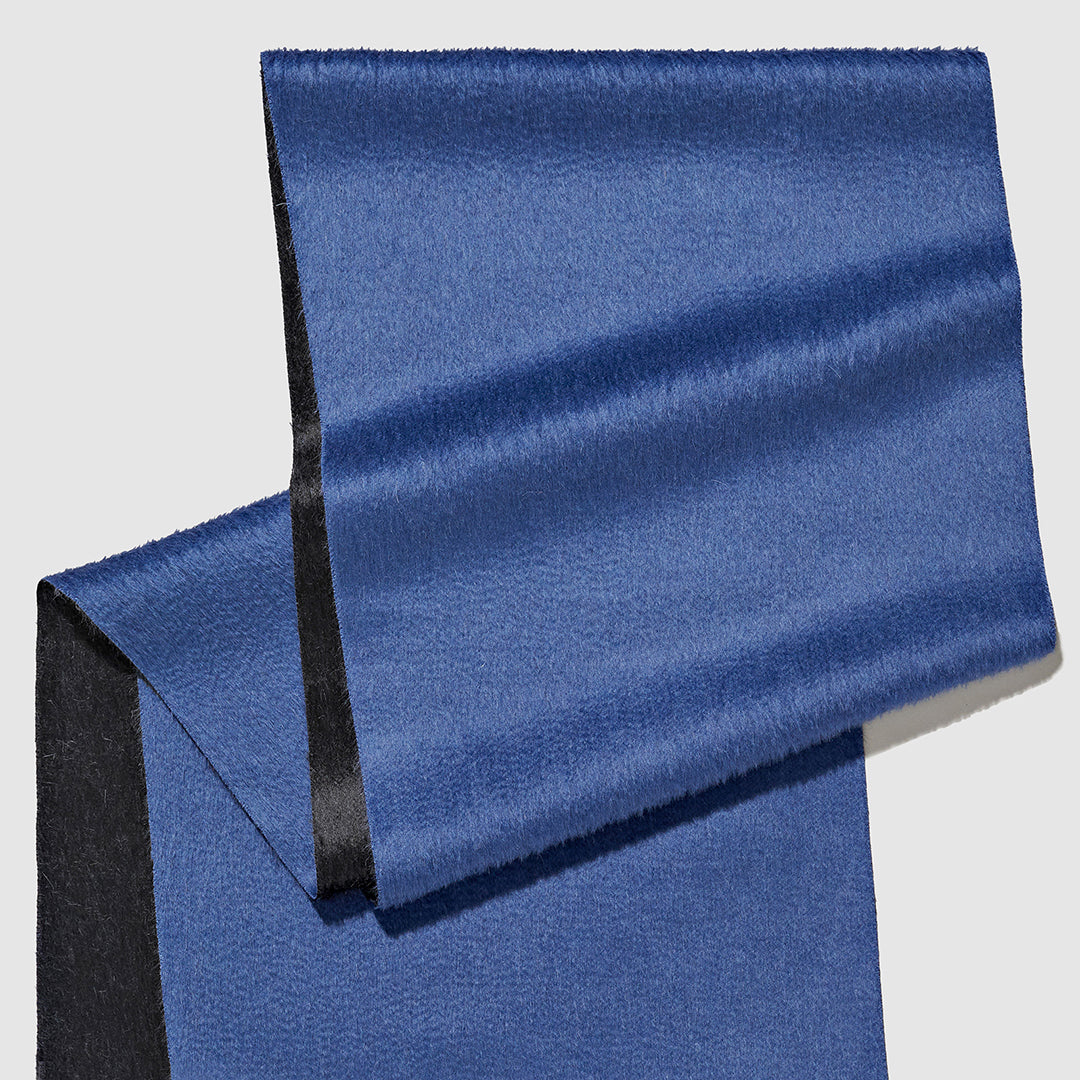 Suri Alpaca Double Sided Scarf - Black & Blue – SENTALER