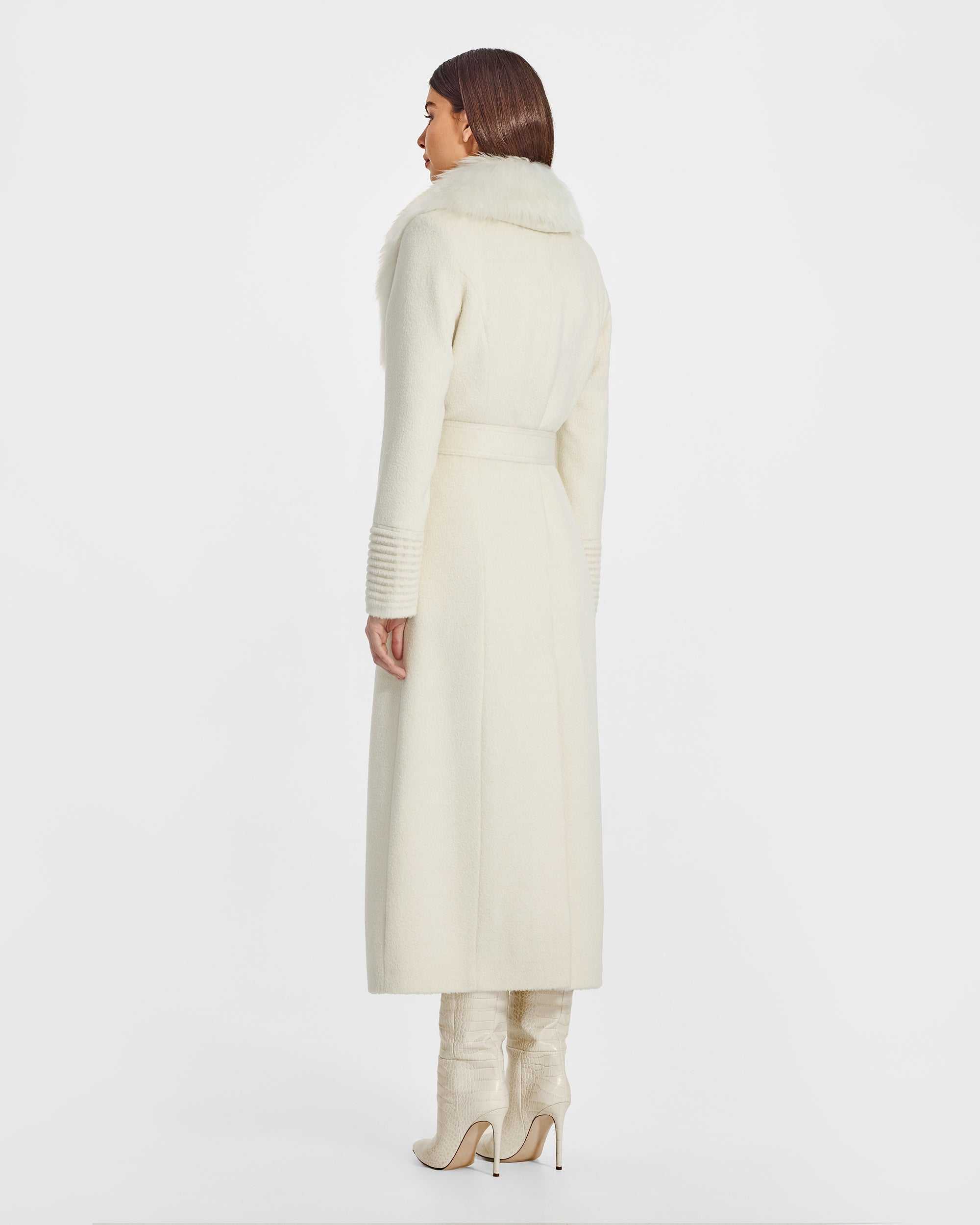 Suri Alpaca Maxi Ivory Coat with Shearling Collar | SENTALER
