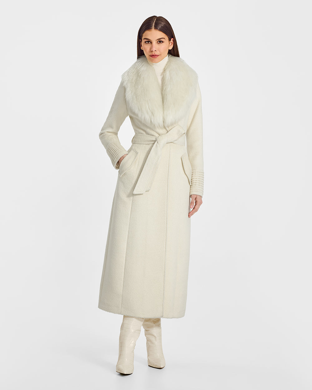 Sentaler Suri Alpaca Maxi Ivory Coat with Fur Collar in Suri Alpaca wool. Seen from front belted on female model.