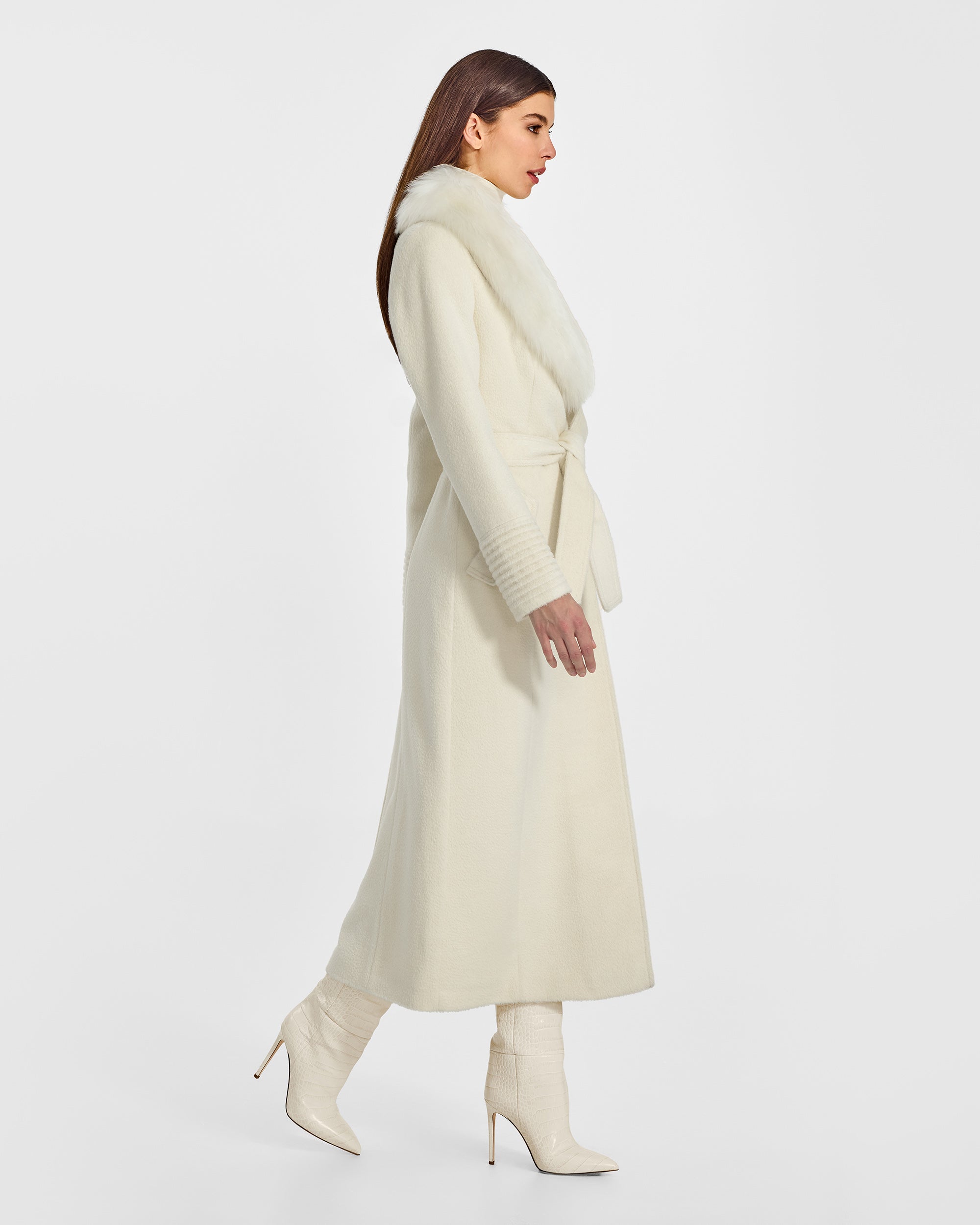 Suri Maxi Coat with Shearling Collar - Ivory – SENTALER