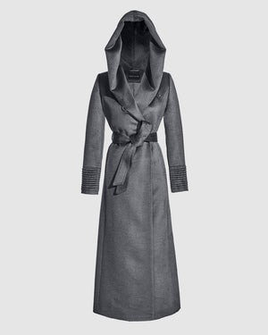 Sentaler maxi graphite coat made of suri alpaca wool with a hooded collar, belted.