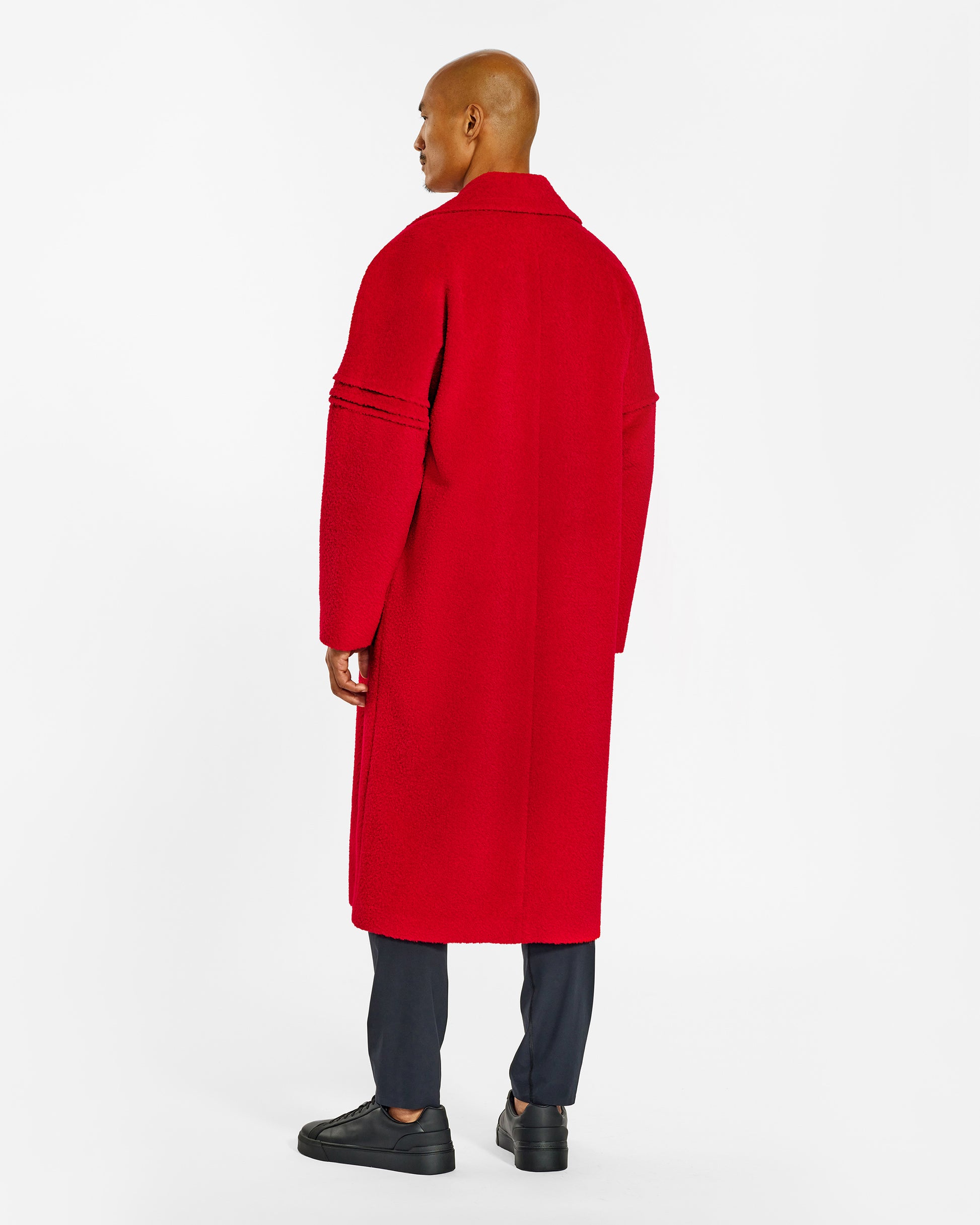 Sentaler Bouclé Alpaca Robe Red Coat in Technical Bouclé Alpaca wool. Seen from back on male model.