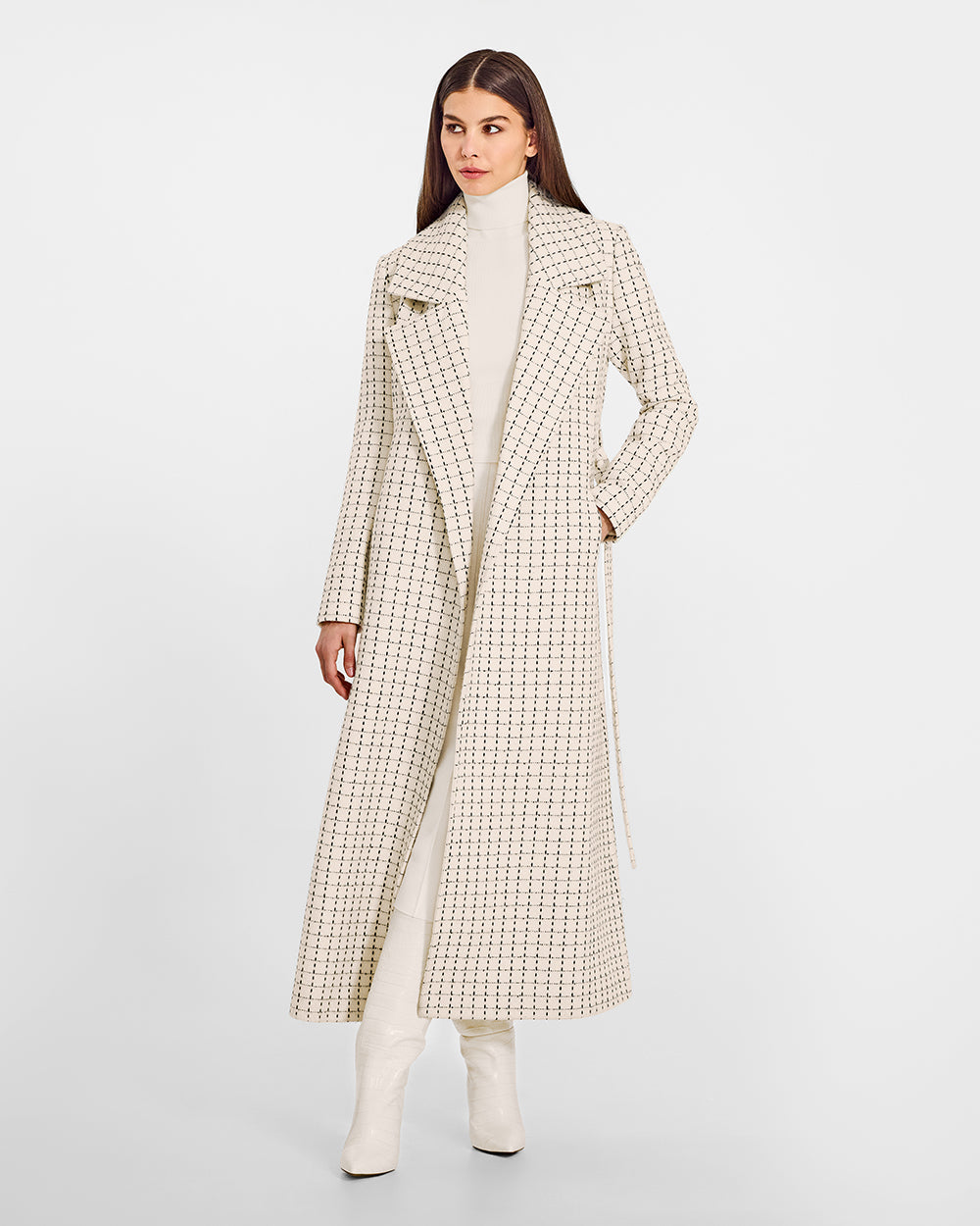 Sentaler Tweed Maxi Notched Collar Wrap Ivory Check Coat in Tweed Baby Alpaca wool. Seen from front open on female model.