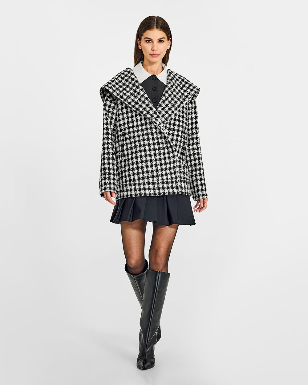 Sentaler Tweed Hooded Black and White Houndstooth Jacket in Tweed Suri Alpaca wool. Seen from front on female model.