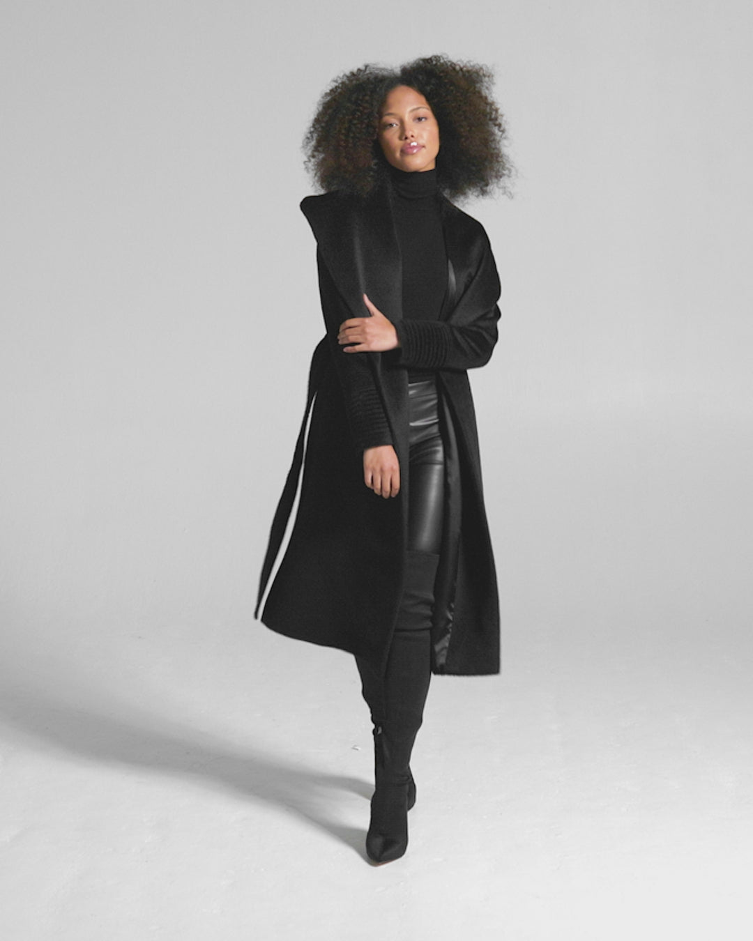 Sentaler Suri Alpaca Long Shawl Collar Wrap Black Coat in Suri Alpaca wool. Seen as product video on female model.