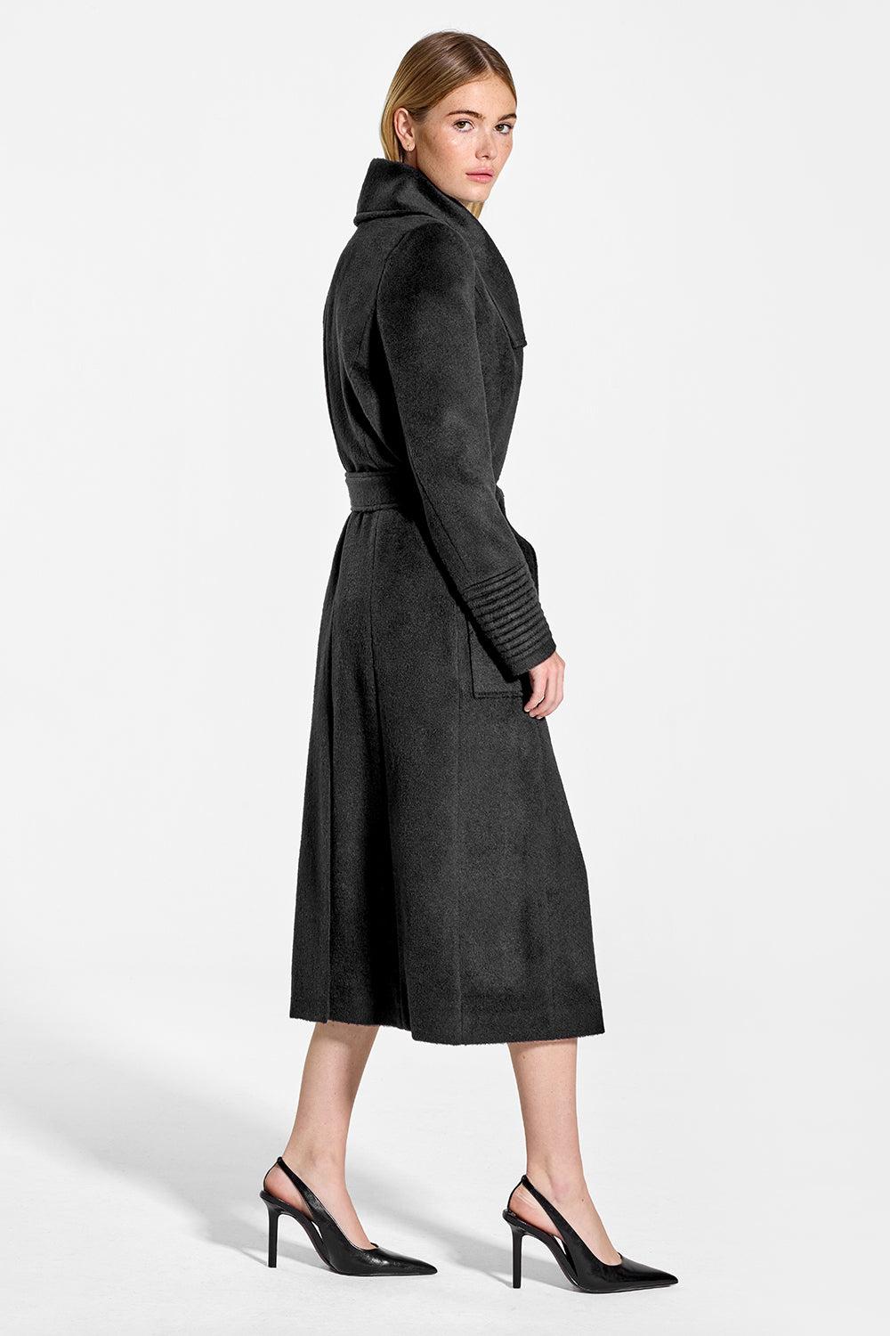Long Wide Collar Wrap Black Coat | SENTALER